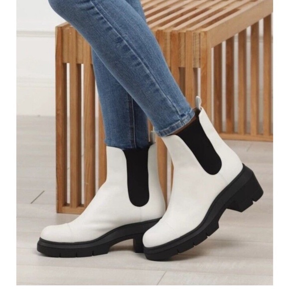 Stuart Weitzman Norah Leather Lug Sole Chelsea White Boots - Picture 1 of 9